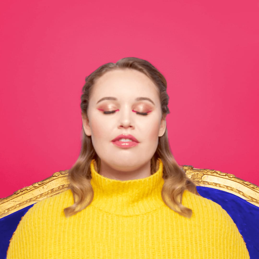 Square Peaceful in Pink Carly brand photo TINY